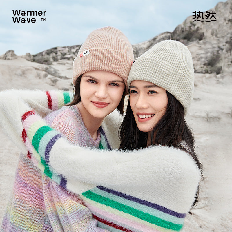 CLOUDS RISE KNITTED HAT